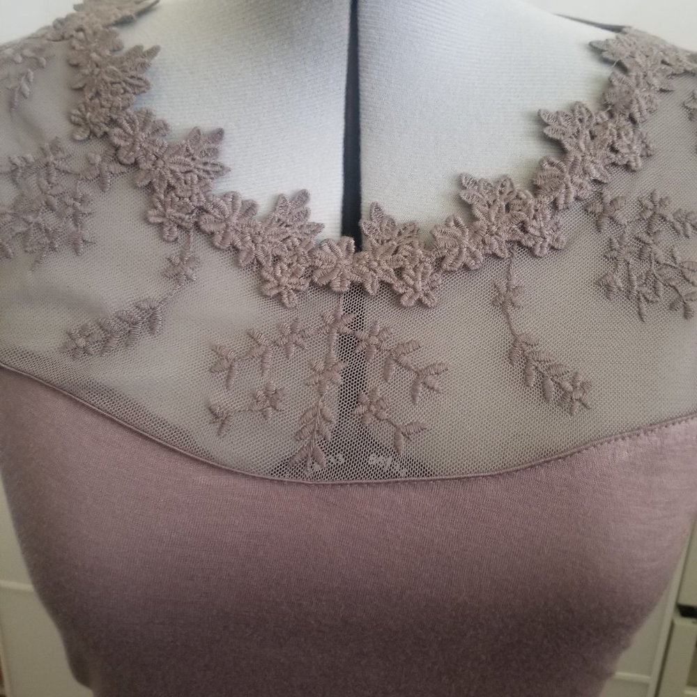 Mesh and Lace Purple Taupe T-Shirt H&M